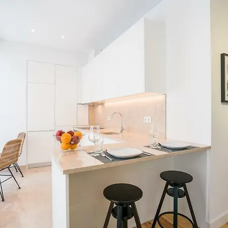 Apartment Modern In Chiado