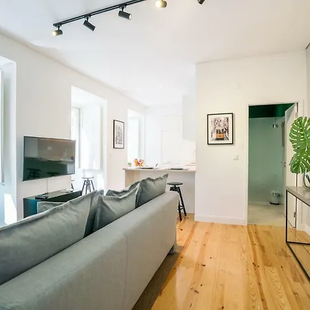 Modern In Chiado Apartment *
